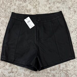NWT Windsor Black Women's Shorts